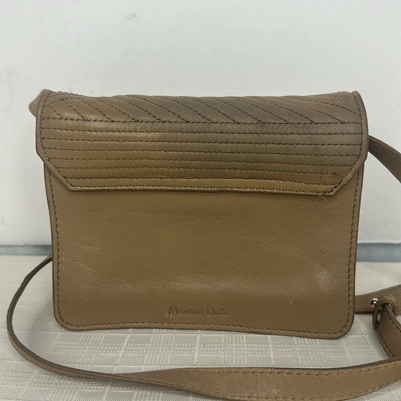 Massimo Dutti Quilted Leather Crossbody Bag - Picture 3 of 9